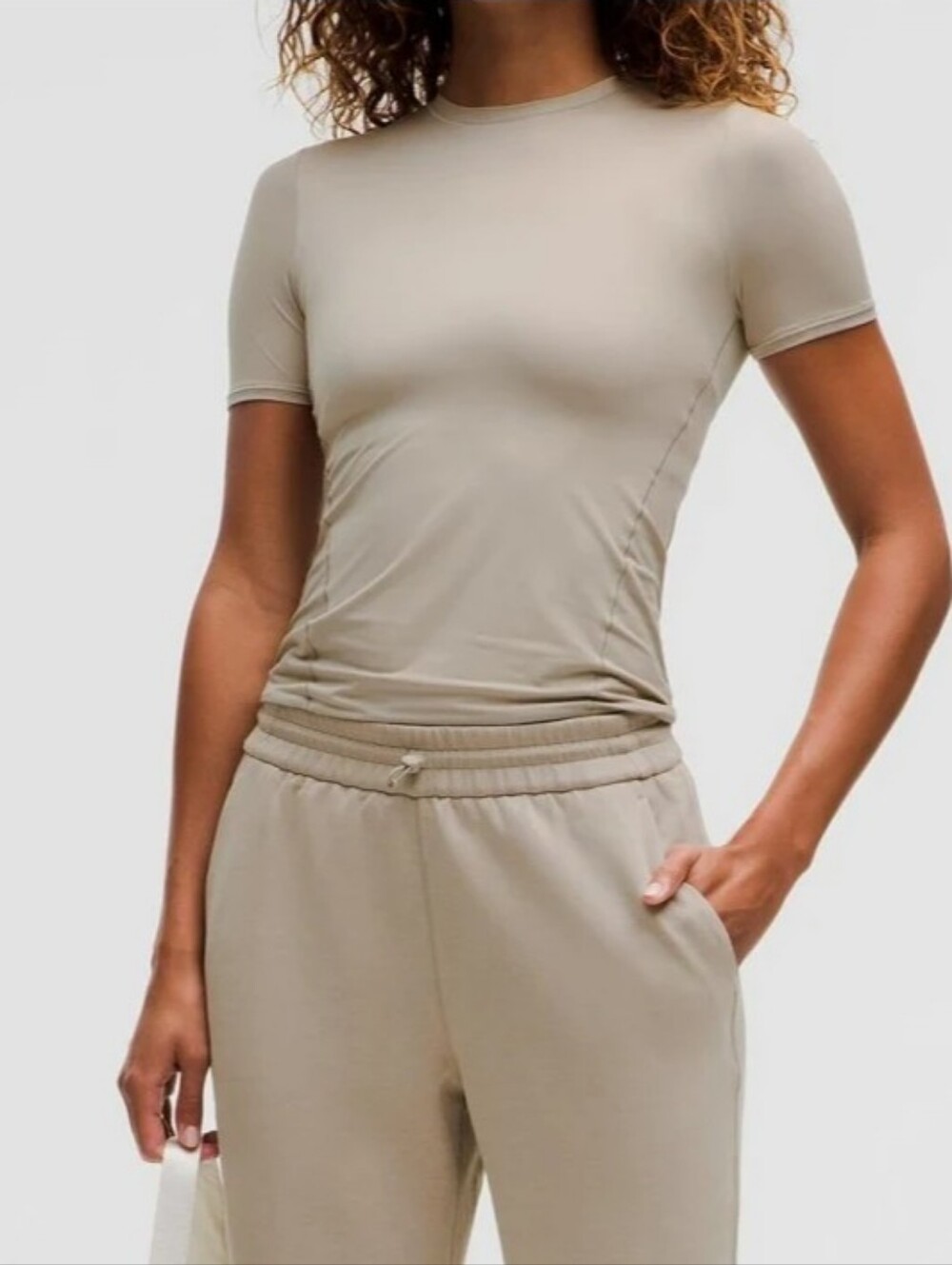 Lululemon Wundermost Ultra-Soft Nulu Hip-Length Crewneck Shirt Mojave Tan Medium